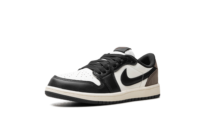 Jordan 1 Retro Low Mocha