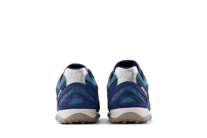 New Balance 204L Navy Salt Water Blue