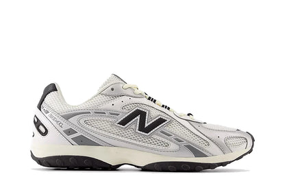 New Balance 204L Silver Metallic Black