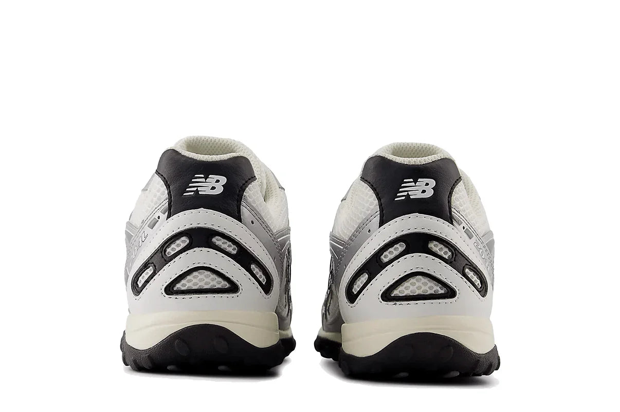 New Balance 204L Silver Metallic Black