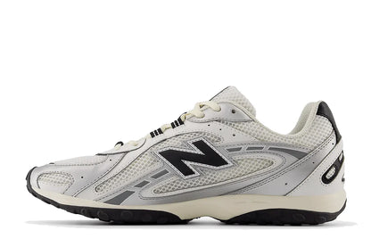 New Balance 204L Silver Metallic Black