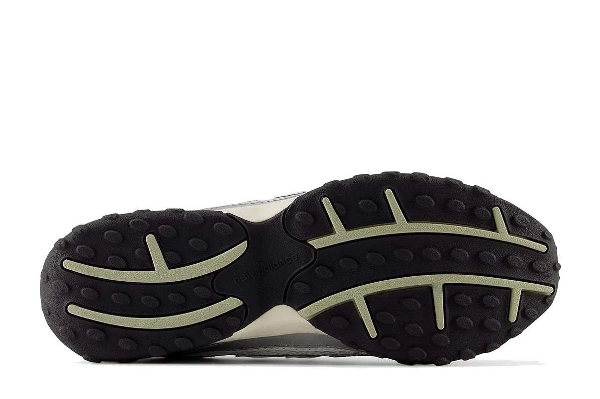 New Balance 204L Silver Metallic Sage Green